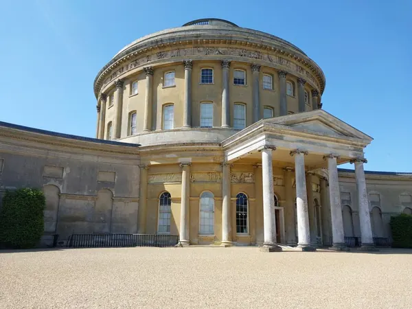 Neo-classical mansion with rotunda and columned portico